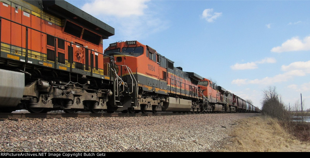 BNSF 1084